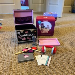 *retired* AMERICAN GIRL Gabriela’s Performance Case